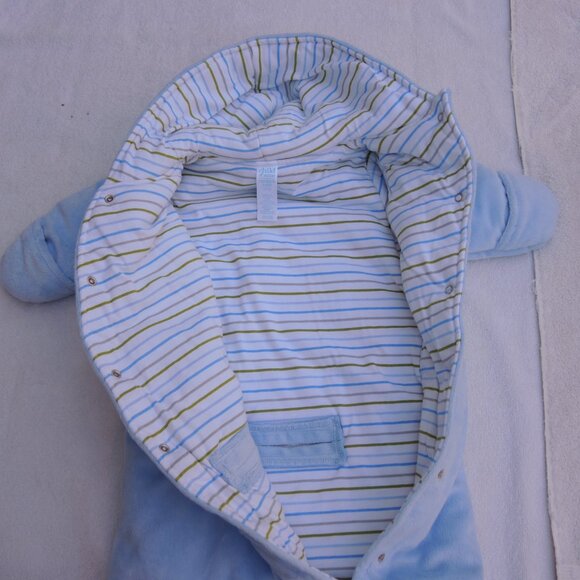 4/$25 Child of Mine Baby Boy Bunting Snap Close Winter Snow Suit Size 3-6 Months - Picture 2 of 10